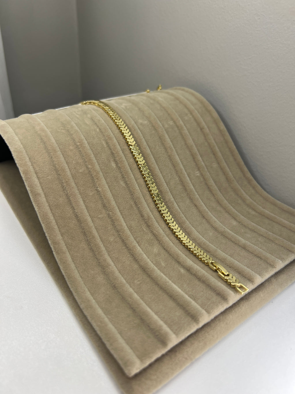 14K Görünümlü Gold Kaplama Çelik Bileklik - 17